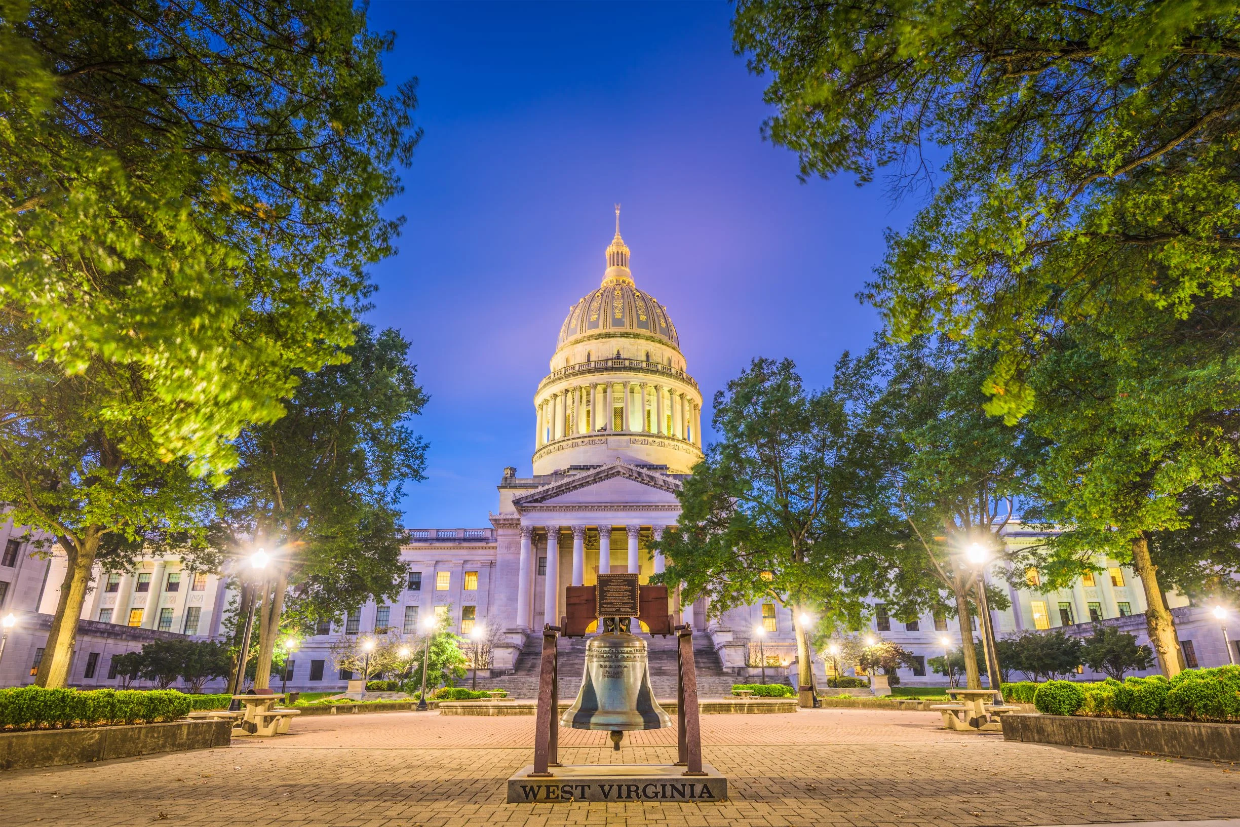 West Virginia Capitol building near Teays Valley